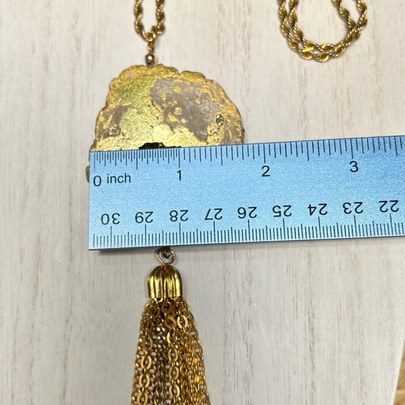 Vintage KJL Natural Geode Slice Agate Pendant Necklace with Gold Leaf accents - Picture 9 of 12